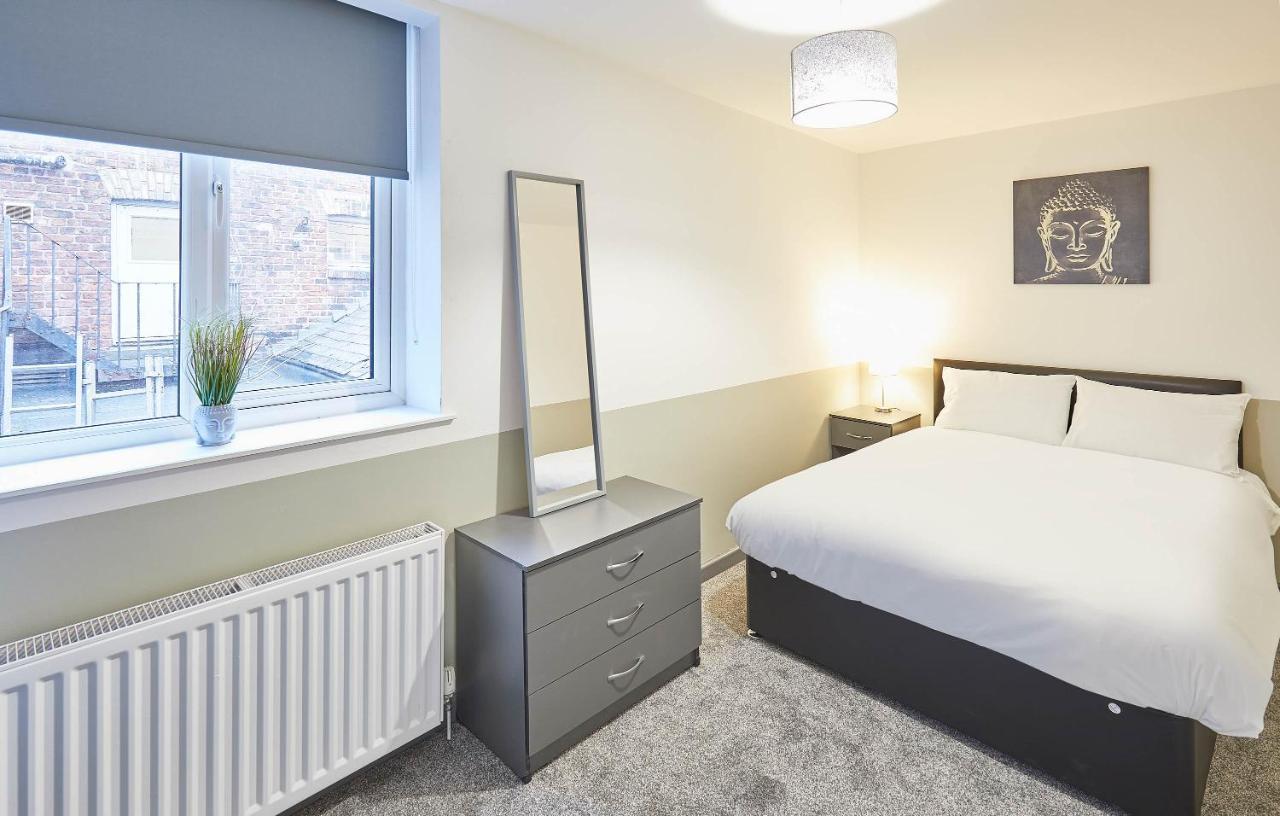 Host & - Clarendon Redcar